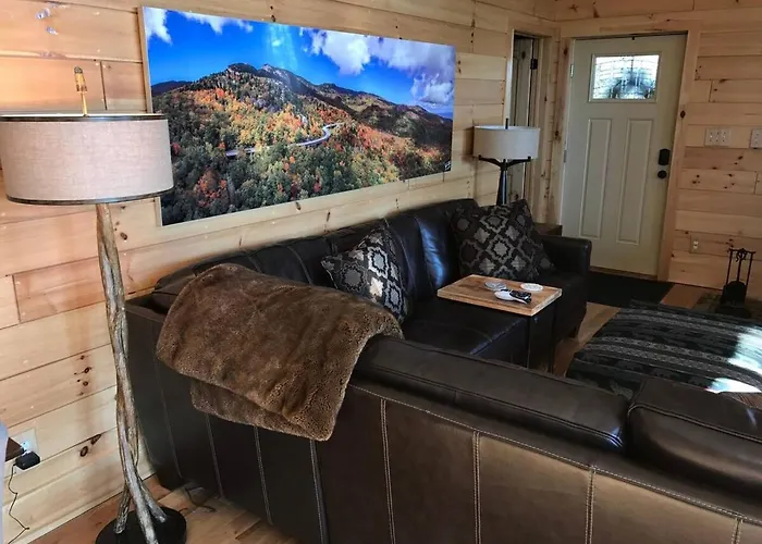 Elkhorn Rustic Blowing Rock Cabin Amazing Views