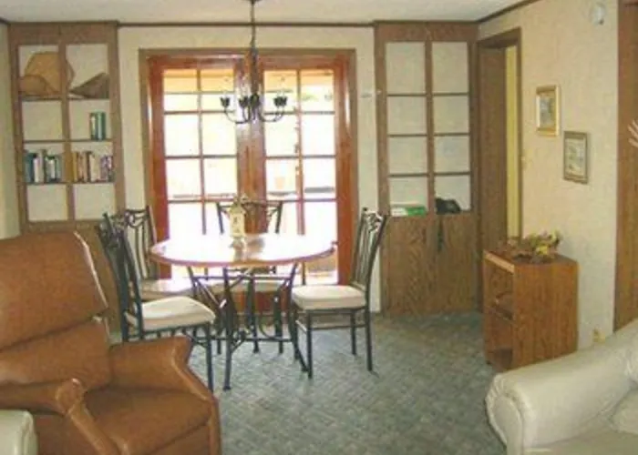 River Wilderness Waterfront Cabins