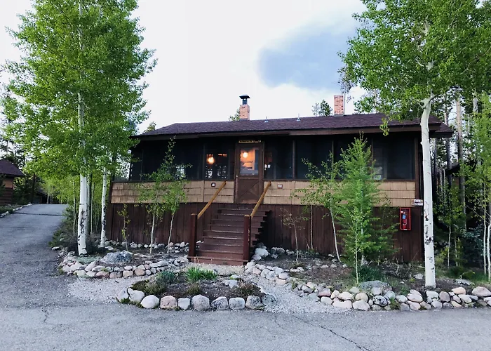 Grand Lake Lodge