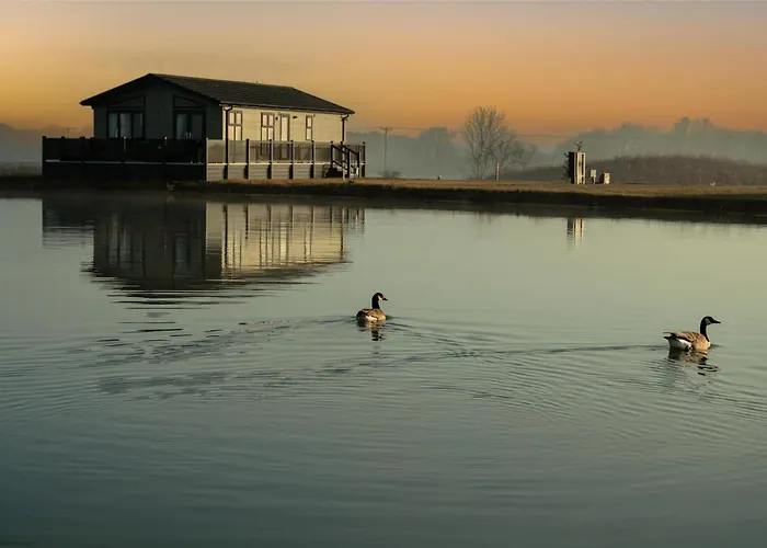 Sure Studio By Best Western Brackenborough Lakes & Resort
