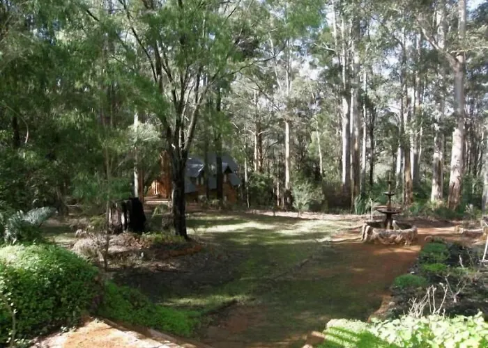 Beedelup House Cottages