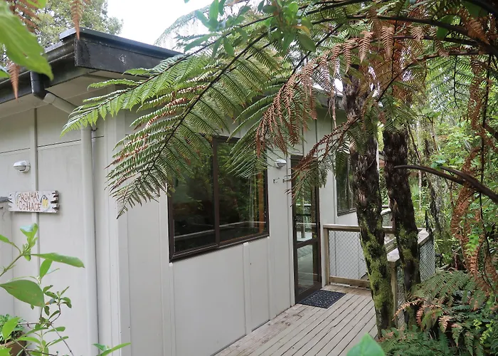 Te Nikau Retreat