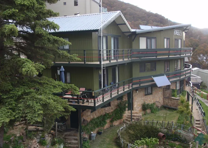 Kasees Apartments & Mountain Lodge