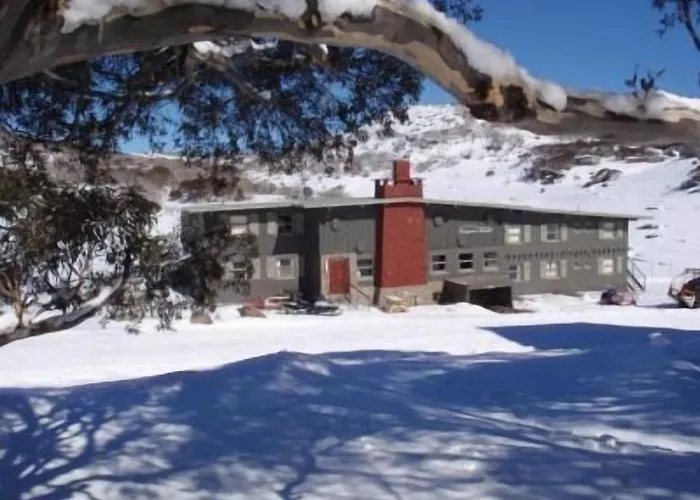 Swagman Chalet