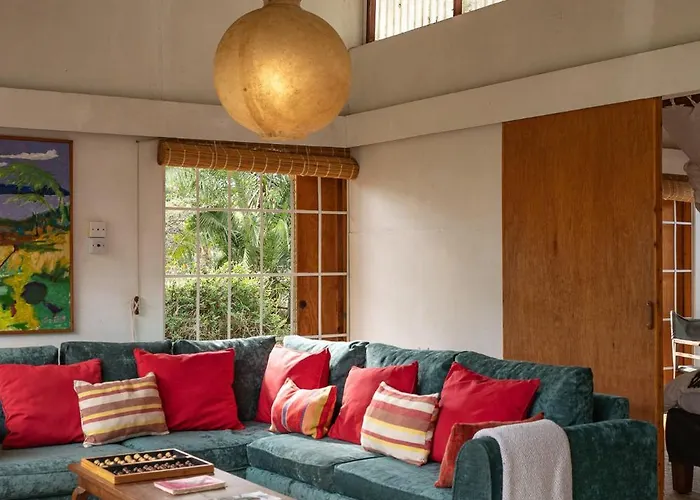 Mabati House Eco-Design Retreat In Wildlife