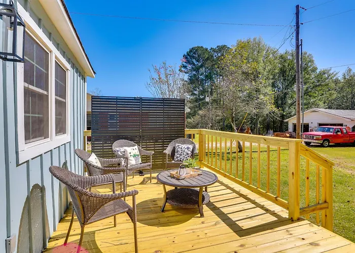 10 Mi To Tennessee River: Blue Willow-Themed Home