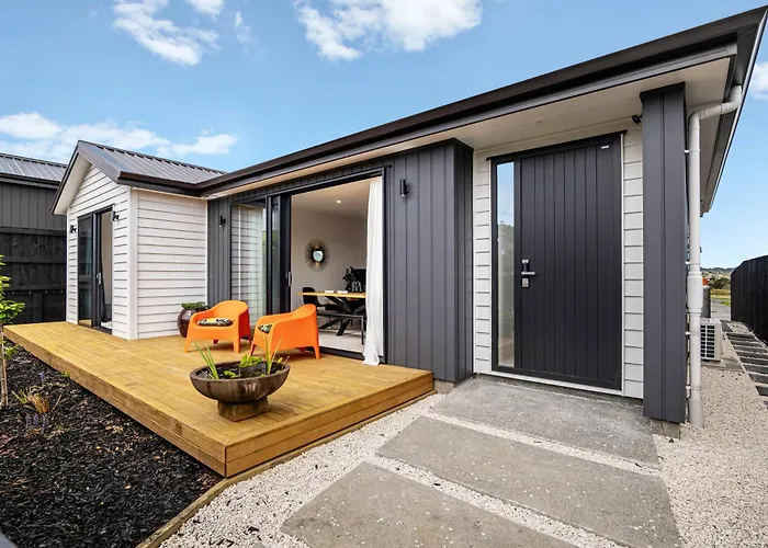 Puhinui House