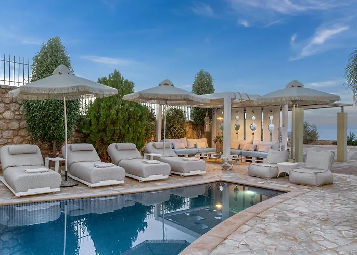 Azzuro Villa With Private Pool By Estia