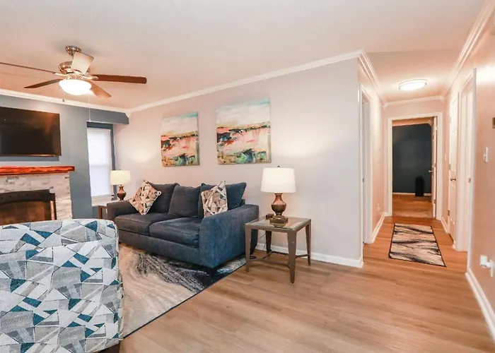 Midlong Term Rental Cozy Home At Mary Roberts