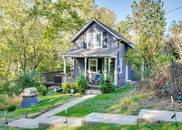 Little Woodland Home: Hidden Gem By Dtwn Bethlehem