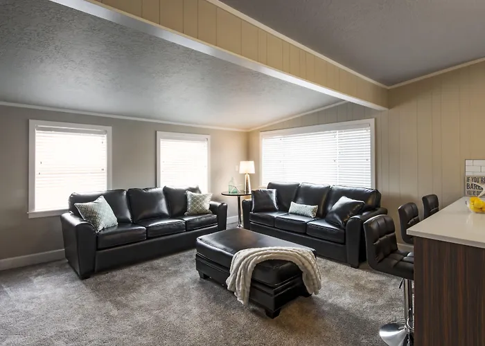 Beach Drive Suites
