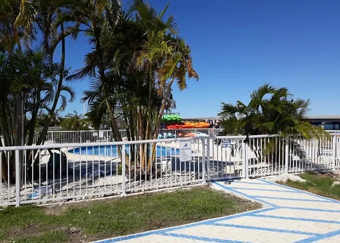 Old Wooden Bridge Resort & Marina