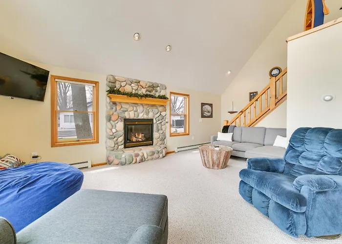 Waterfront Lake Huron Home - Private Beach!