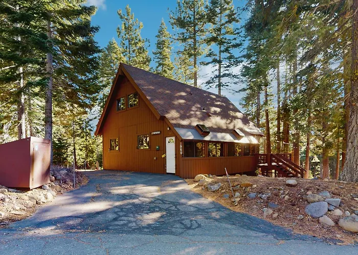 Talmont Trailhead Cabin