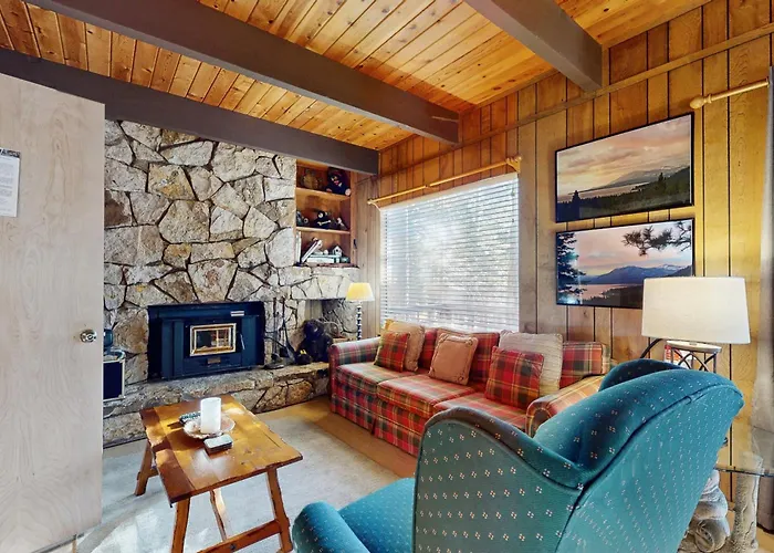 Talmont Trailhead Cabin