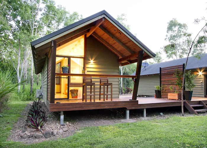 Airlie Beach Eco Cabins - Adults Only