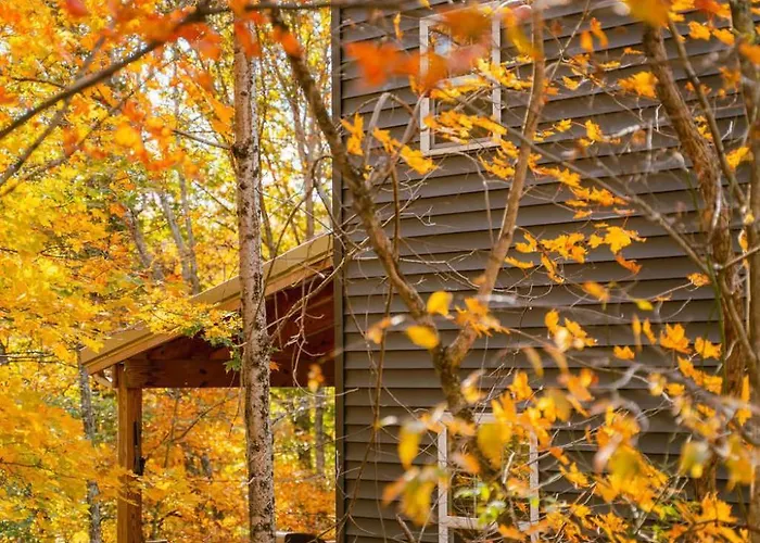 The Treetop A Hocking Hills Villa Treat