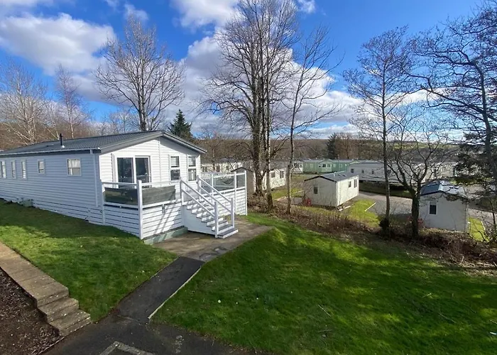Wemyss Bay Mapleton Elite