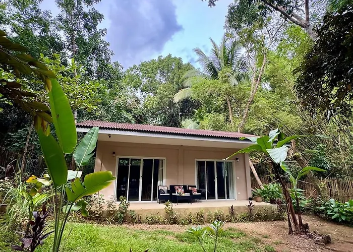 Home In The Nature, 8 Mins From Coron Town