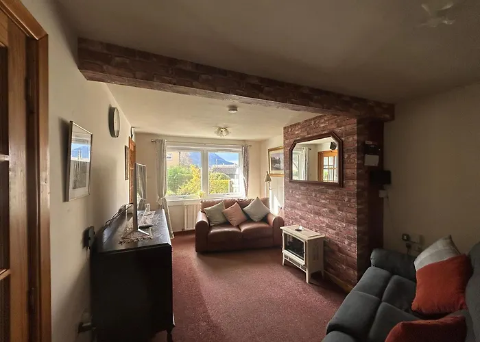 29 Carnoch, Glencoe Village