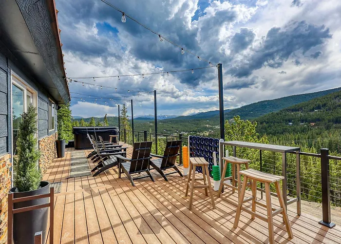 Skyline Lodge