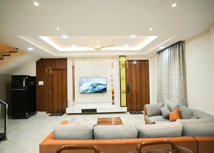 33 Villa
