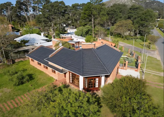 Casa en Piriápolis para ocho personas grande y luminosa