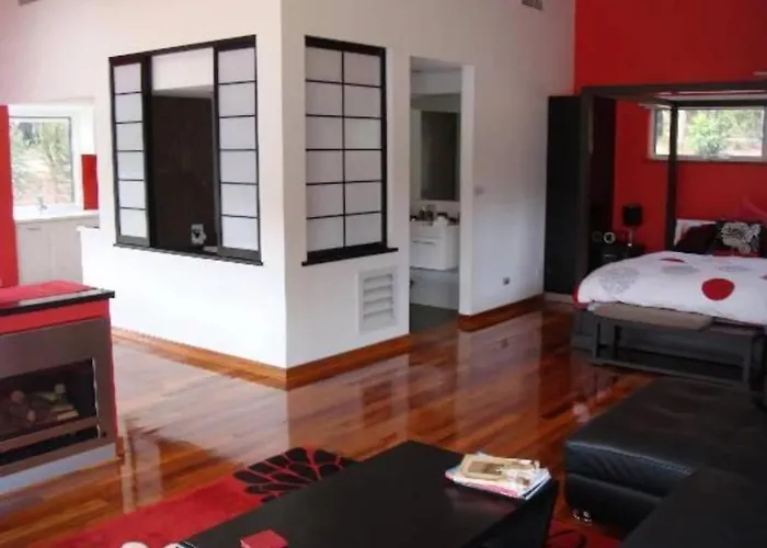 Silkwood Estate