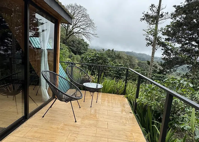 Tityra Lodge