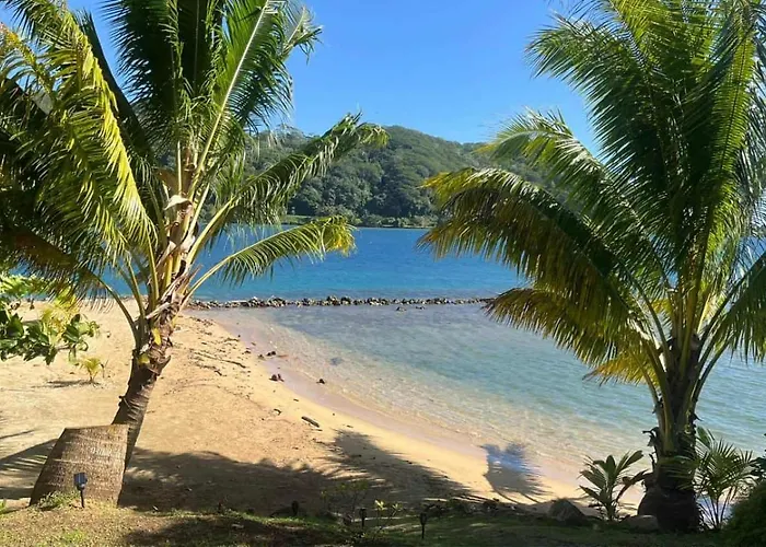Le Neliza Beach Lodge Raiatea