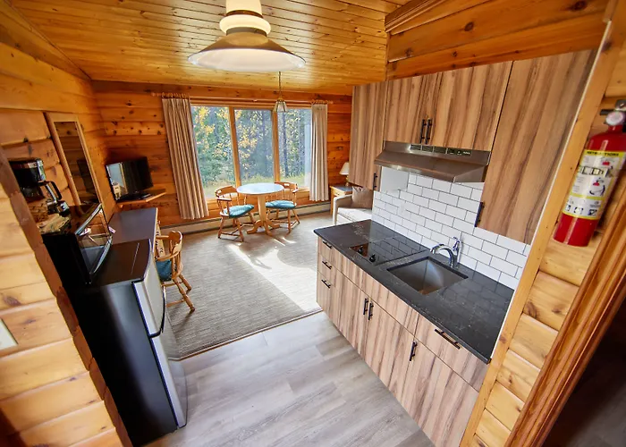 Jasper House Bungalows