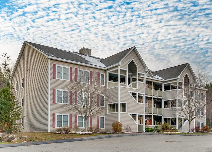 Relaxing Lincoln Condo W/ Fireplace & Shuttle