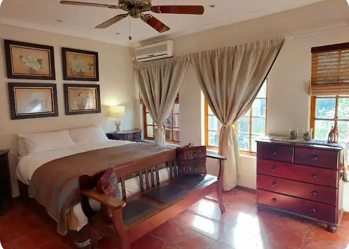 Khalila'S Equestrian Cottage