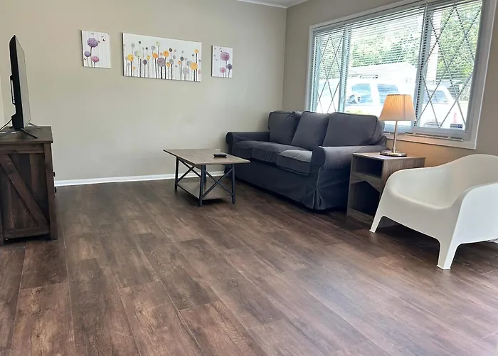 Bellwood 2 Bed Family House W 2 Living Areas Superhost