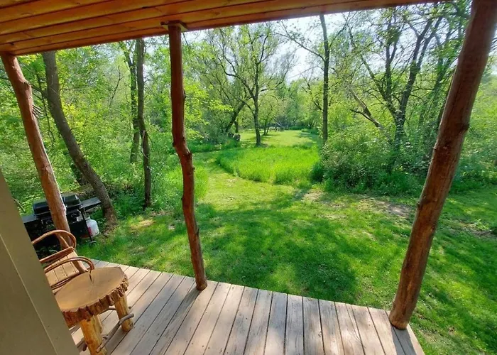 Cozy Creekside Cabin Rental For A Secluded Weekend Getaway In Wisconsin
