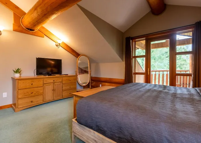 Alders Chalet By Fernie Central Reservations