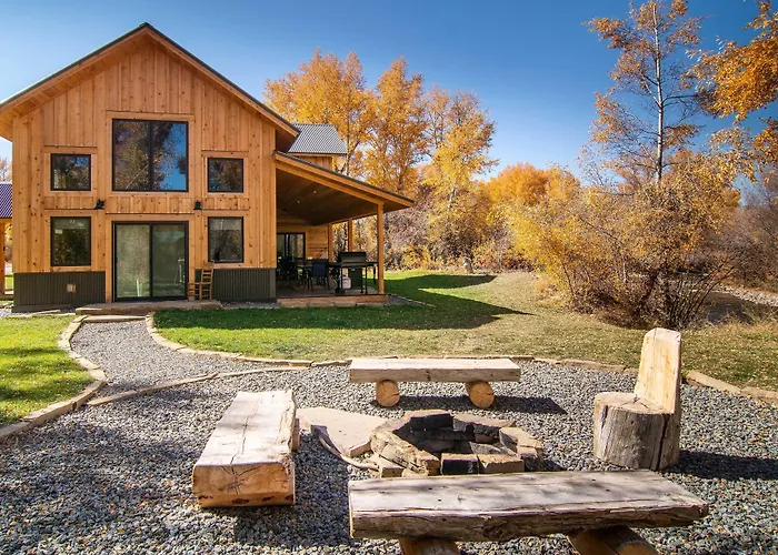 Riverfront Home W/ Bbq: 2 Mi To Downtown Gunnison!