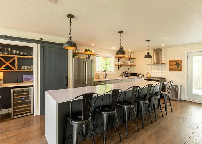 True North Chalet By Fernie Central Reservations
