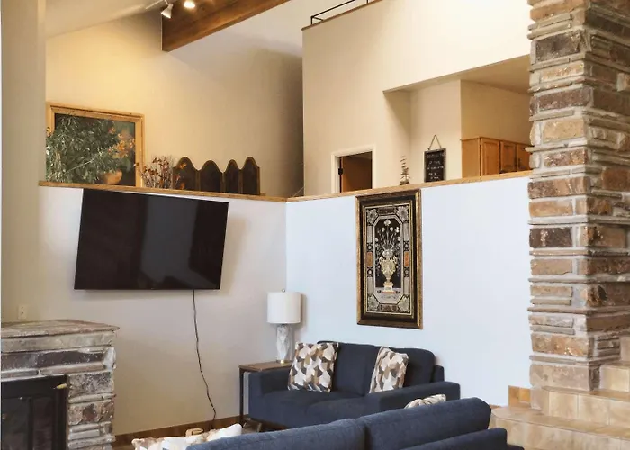 Cozy Warm Mtn Home Mins To Sundance & Deer Creek