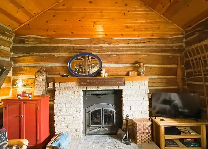 Historic Sadie'S Log Cabin