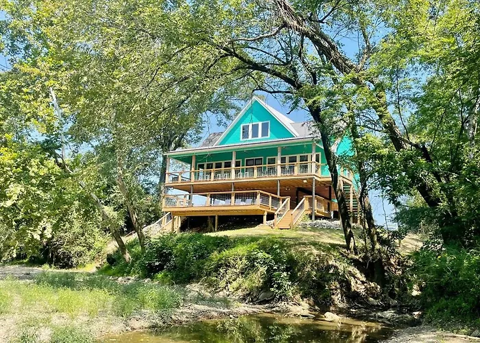 Caddo Cabana! Waterfront On The Caddo River