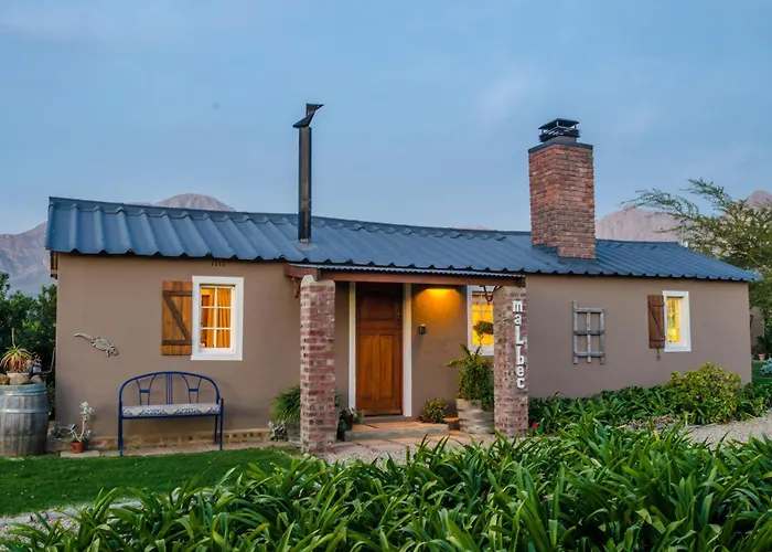Seven Oaks Vineyard Cottages