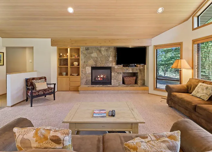 10 Tan Oak