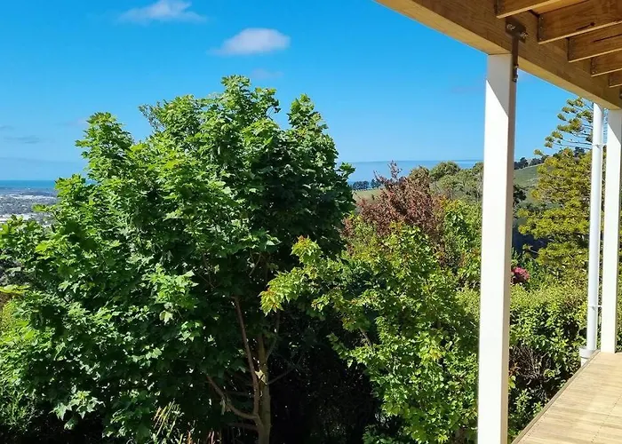 Huntsbury Hideaway