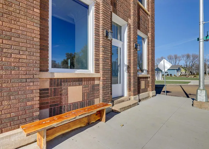 Spacious South Dakota Retreat Near Golfing!