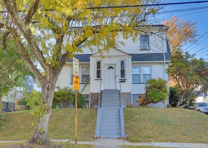 Easy Commute To Newark & Nyc! Extended Stay Unit