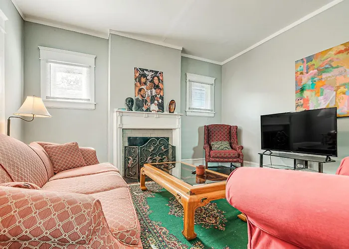 Family Retreat W/ Yard < 1 Mi To Dtwn Durham!