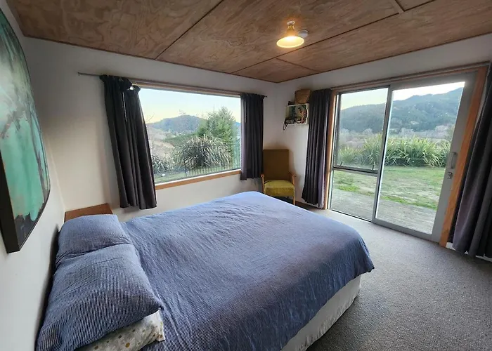 Stony Ridge Summer Stay