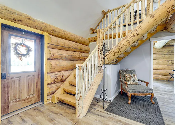 Explore Uintah Basin: 'Rustic Cliff Ranch A' Cabin