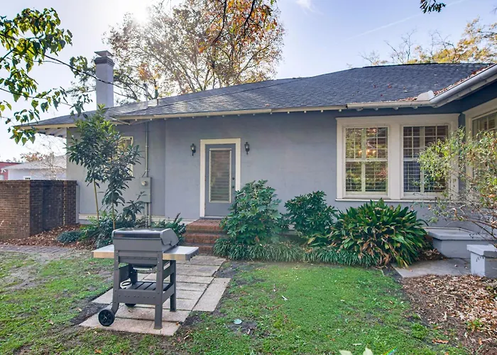 Walk To Coker University & Dtwn! Home W/ Game Room